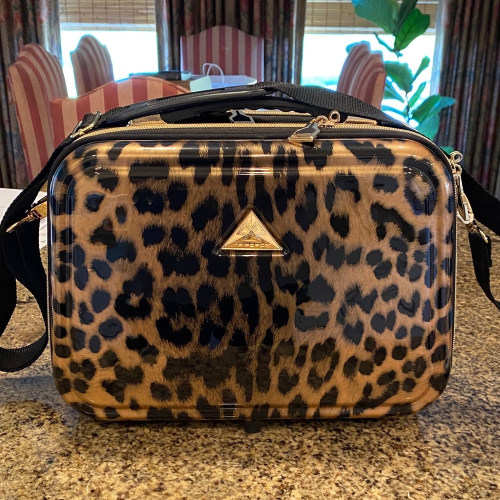 Leopard Print Women's Travel Bag
